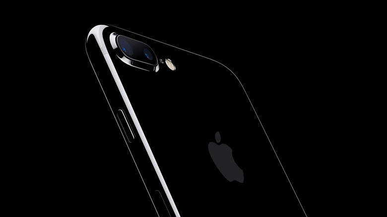 Apple снизили официальные цены на iPhone 7, 7 Plus, 6s, 6s Plus и iPhone SE в России